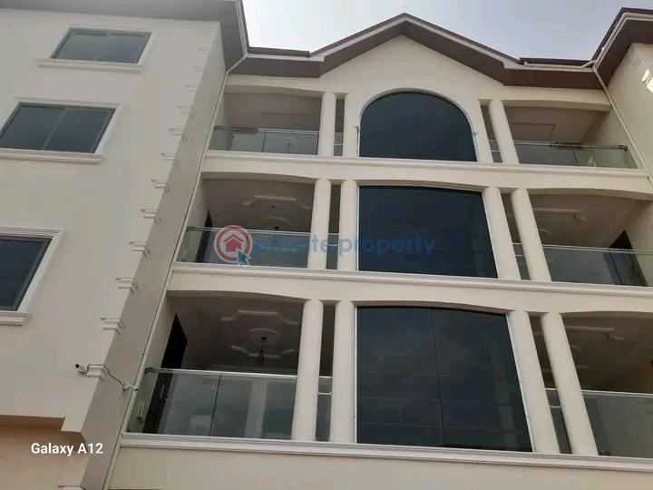 1 bedroom Apartment Short let East Airport Airport Residential Area Accra - 1