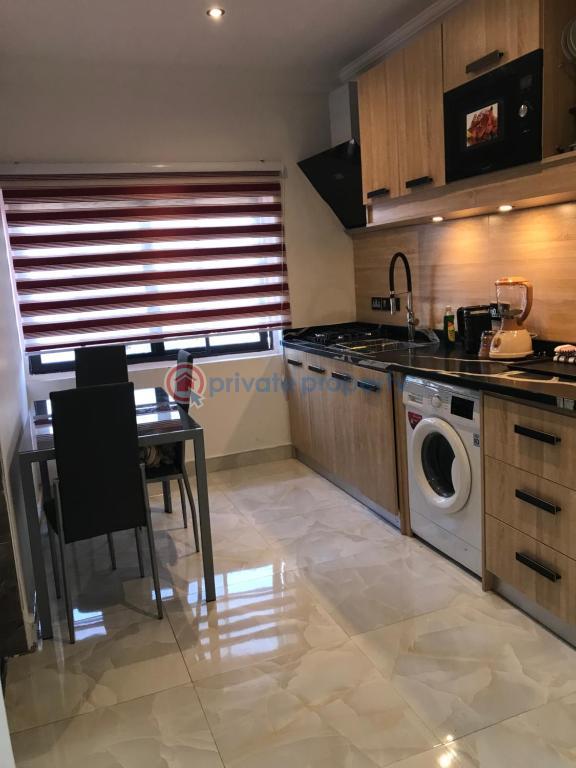 1 bedroom Apartment Short let East Legon Accra - 8
