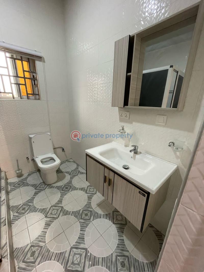 2 bedroom Apartment For Rent Around Kareena Cakes Osu Accra - 0