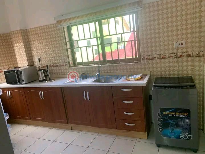 2 bedroom Apartment Short let Dzorwulu Accra - 10