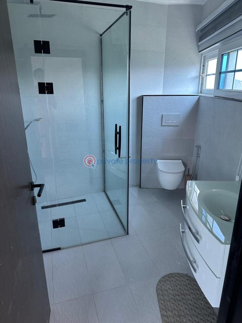2 bedroom Apartment For Rent Airport Residential Area Accra - 3