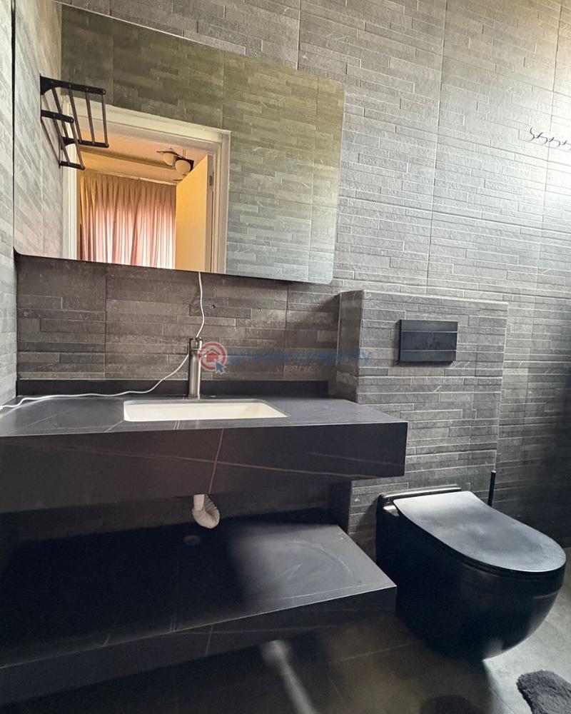 2 bedroom House For Sale Accra East Legon  - 8
