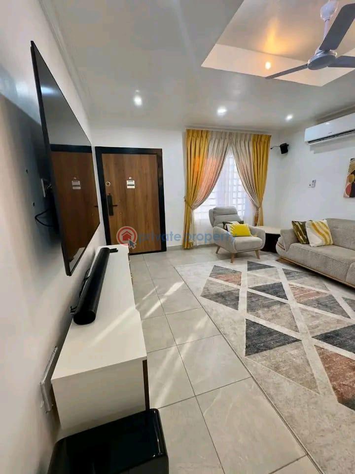 2 bedroom Apartment Short let Roman Ridge Accra - 2