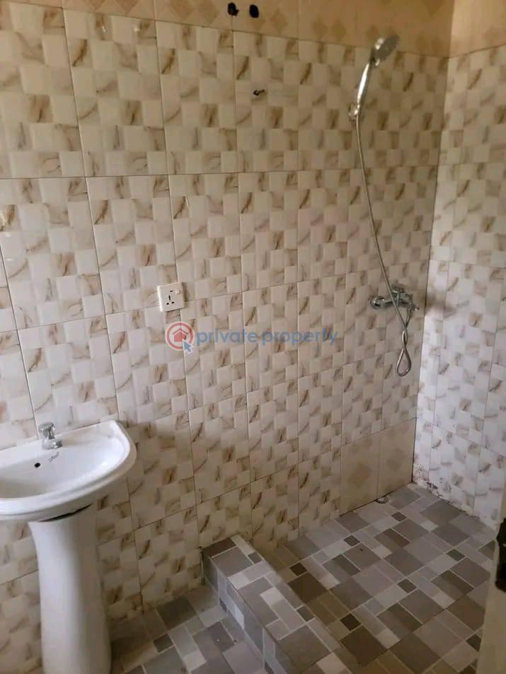 2 bedroom Apartment For Rent Achimota Accra - 5