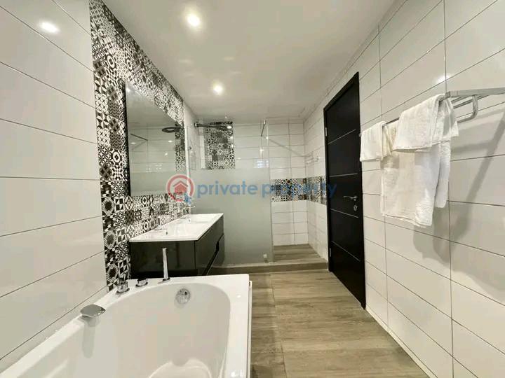 2 bedroom Apartment Short let Roman Ridge Accra - 6