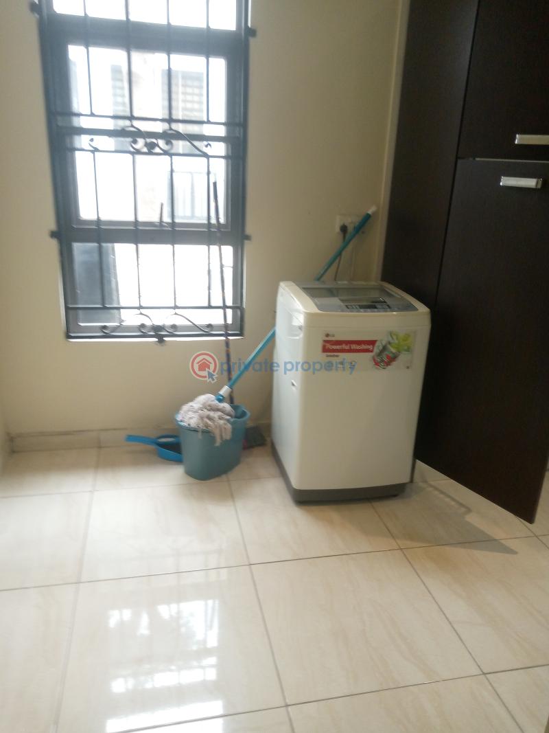2 bedroom Apartment Short let West Airport Airport Residential Area Accra - 4