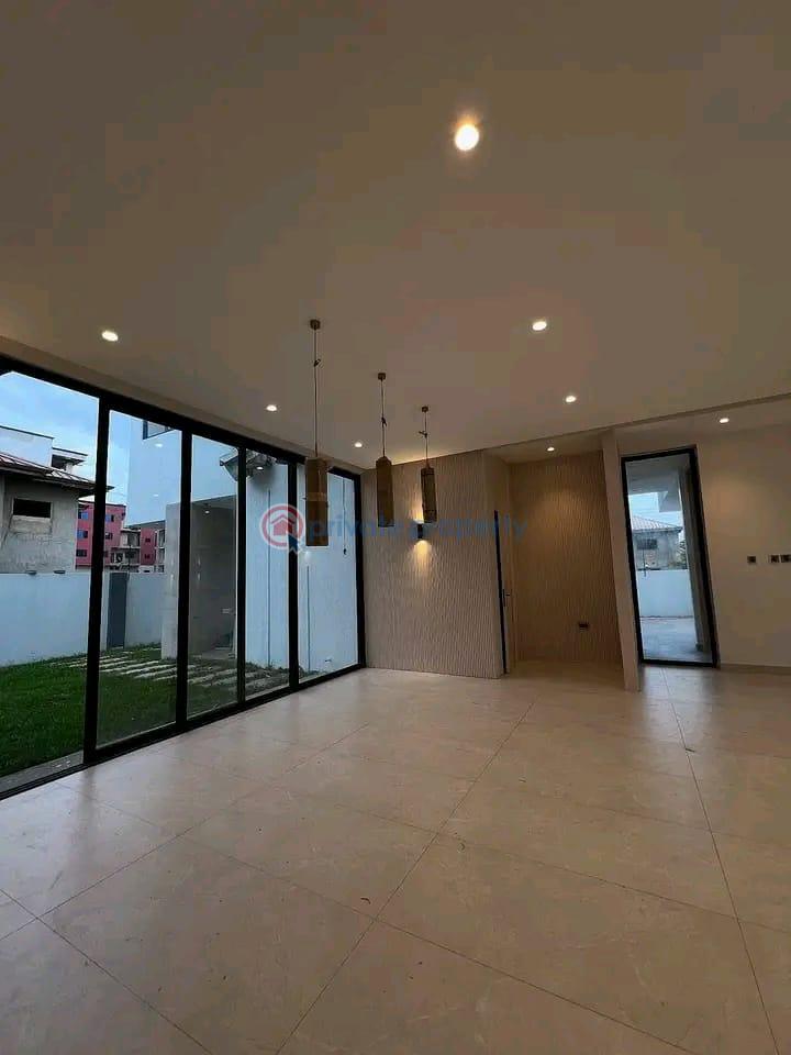 2 bedroom Apartment For Rent West Airport Airport Residential Area Accra - 5