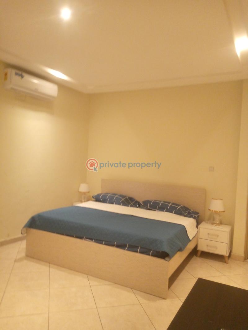 2 bedroom Apartment Short let West Airport Airport Residential Area Accra - 1