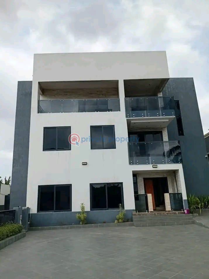 2 bedroom Apartment For Rent East Airport Airport Residential Area Accra - 0