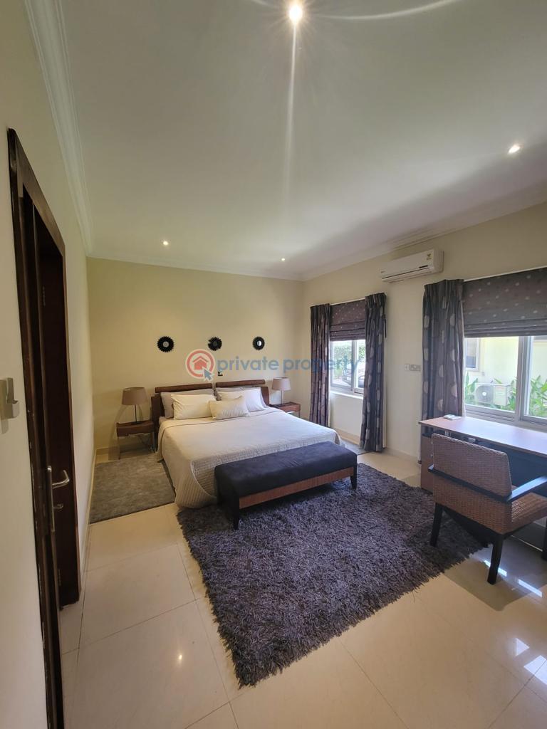 3 bedroom Apartment For Rent Nyaniba Estate Osu Accra - 9
