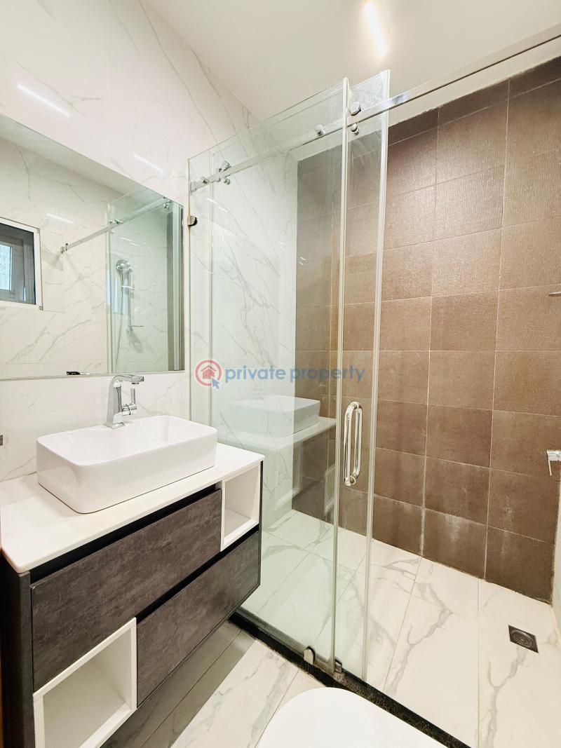 3 bedroom Apartment For Rent Around Honey Suckle Labone North Labone Accra - 1