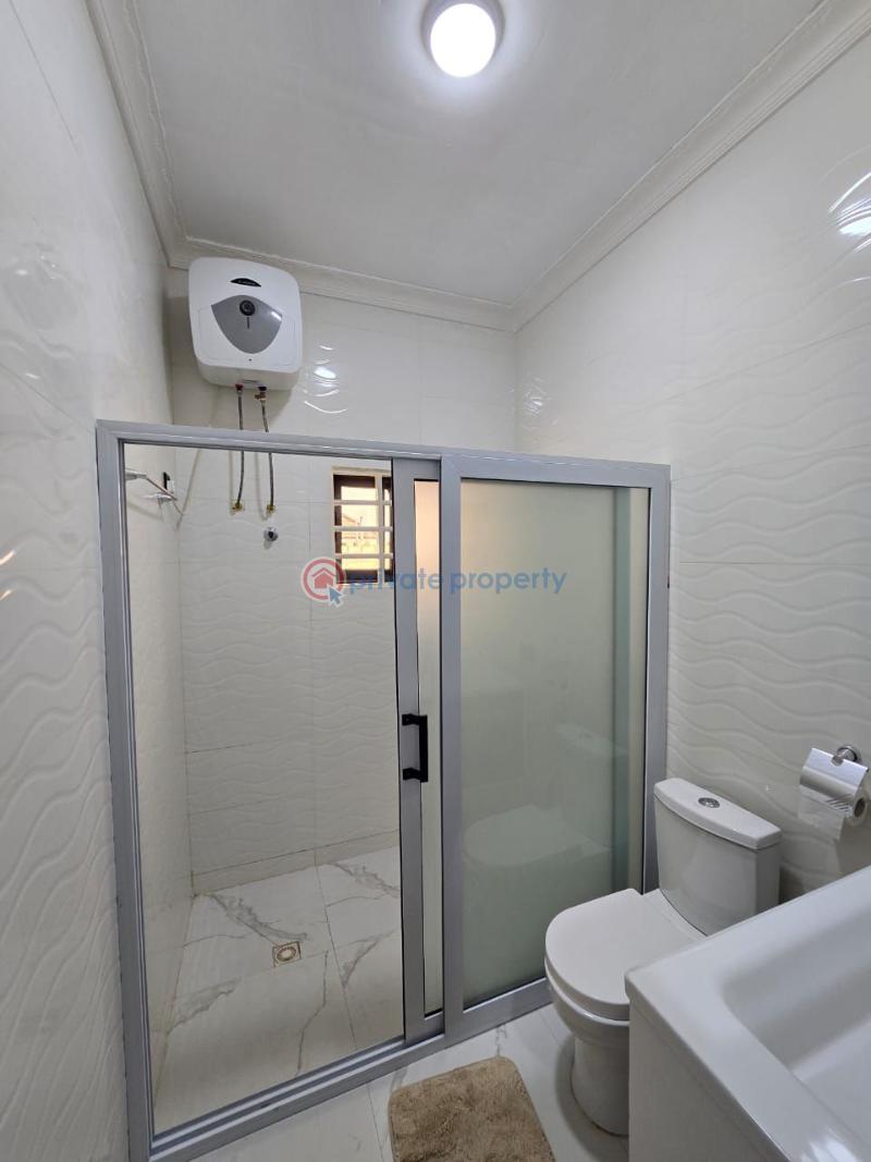 3 bedroom Townhouse For Rent Spintex Accra - 3