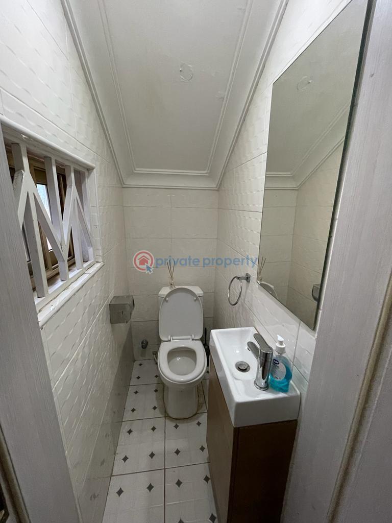 3 bedroom House For Sale Baatsonaa Comm 18 Spintex Accra - 6