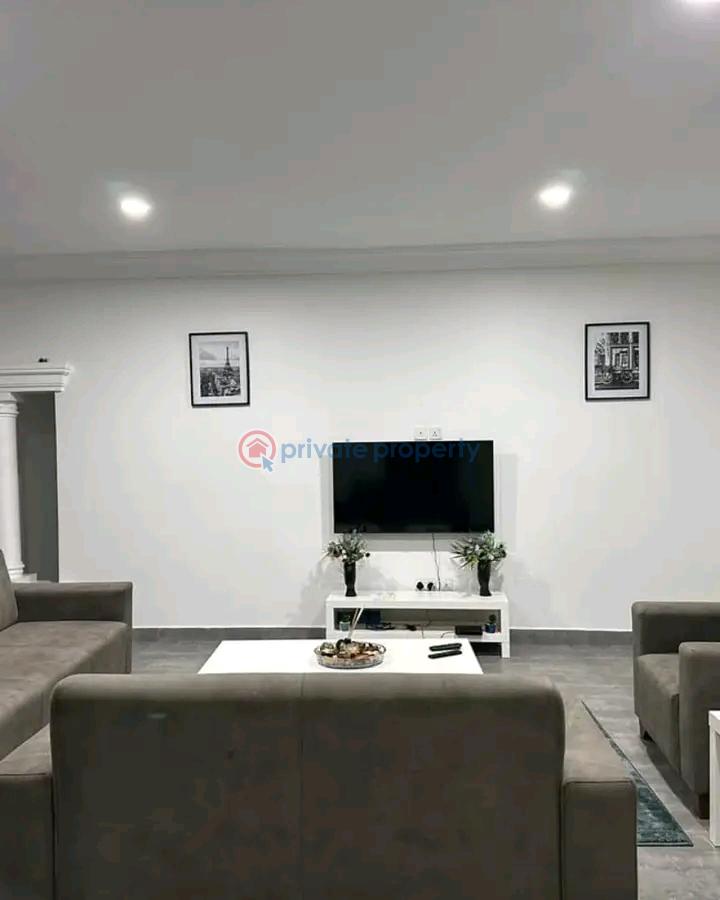3 bedroom Apartment Short let East Airport Airport Residential Area Accra - 5