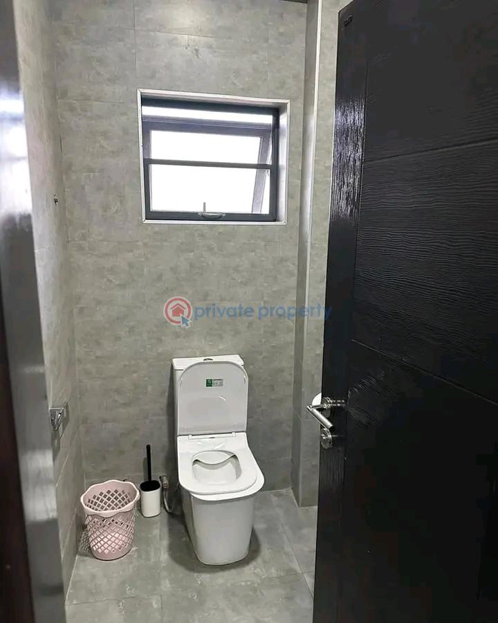 3 bedroom Apartment Short let East Airport Airport Residential Area Accra - 1