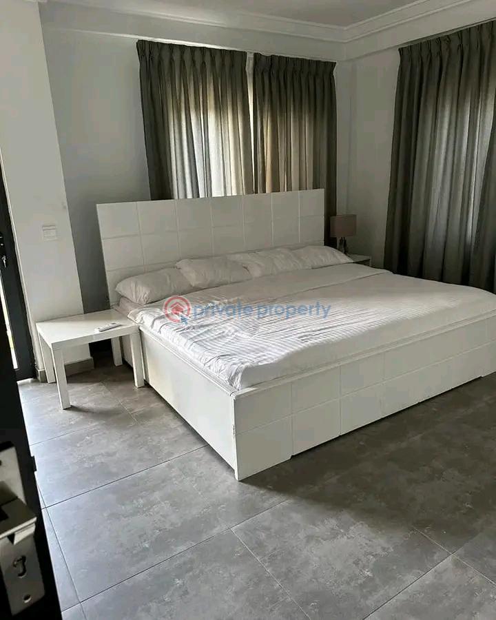 3 bedroom Apartment Short let East Airport Airport Residential Area Accra - 3
