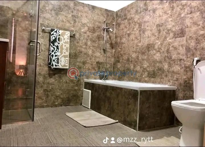 3 bedroom Apartment For Sale Ringsway Estate Osu Accra - 1