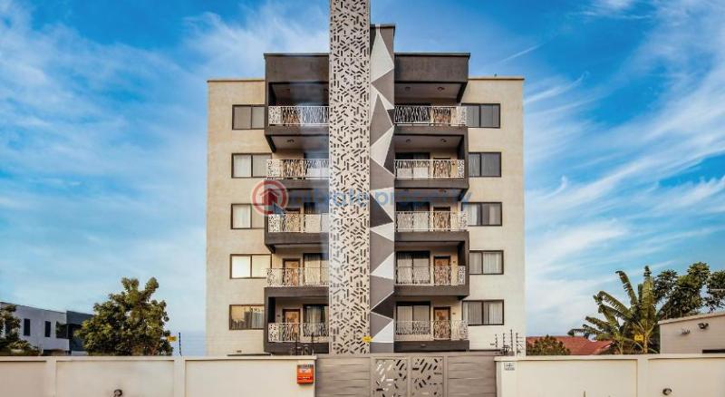3 bedroom Apartment Short let East Airport Airport Residential Area Accra - 0