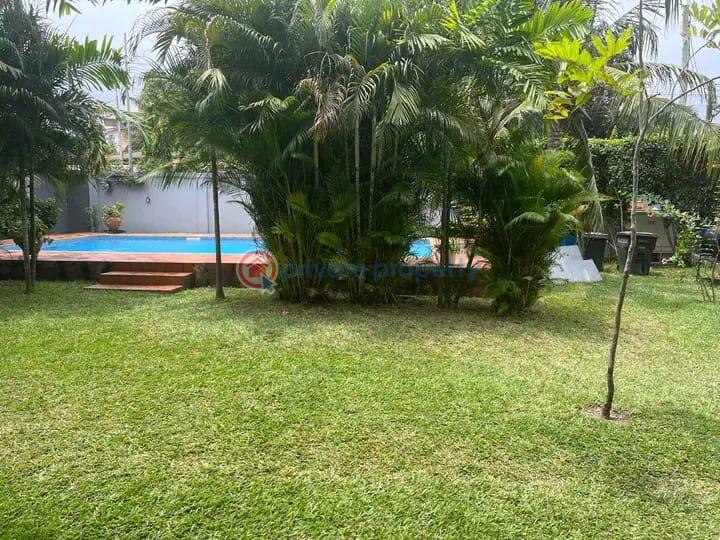 3 bedroom House For Rent Nima Accra - 0