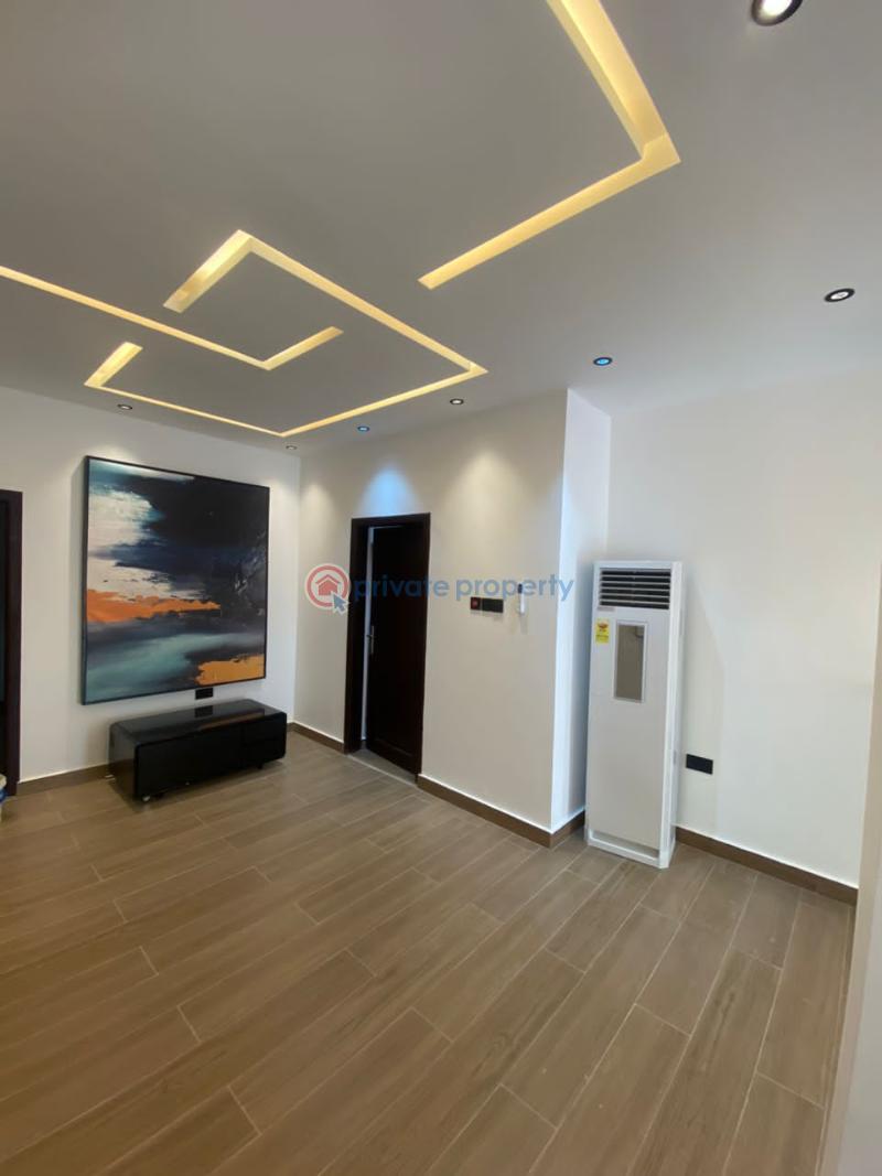 4 bedroom House For Sale Pawpaw Street North Legon Accra - 4