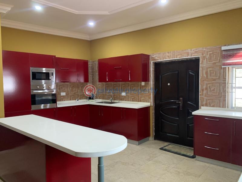 4 bedroom House For Sale Baatsona Estate Spintex Accra - 7