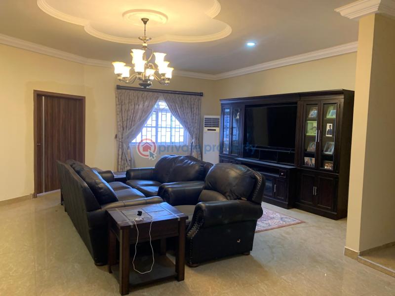 4 bedroom House For Sale Baatsona Estate Spintex Accra - 17