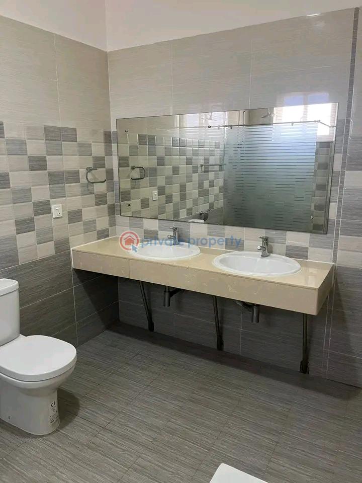 4 bedroom Townhouse For Rent East Airport Airport Residential Area Accra - 4