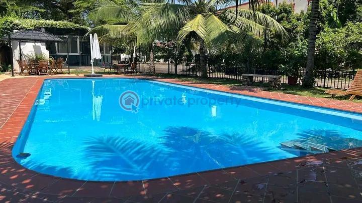 4 bedroom Townhouse For Rent East Airport Airport Residential Area Accra - 1