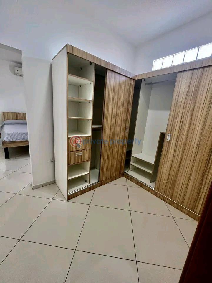 4 bedroom Townhouse For Rent East Airport Airport Residential Area Accra - 7