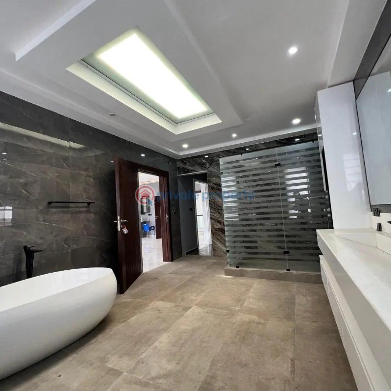 4 bedroom Townhouse Short let Trasacco Adjiringanor East Legon Accra - 5