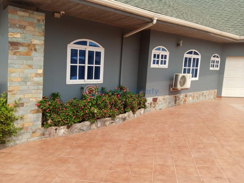 4 bedroom House For Sale Baatsonaa Spintex Accra - 14