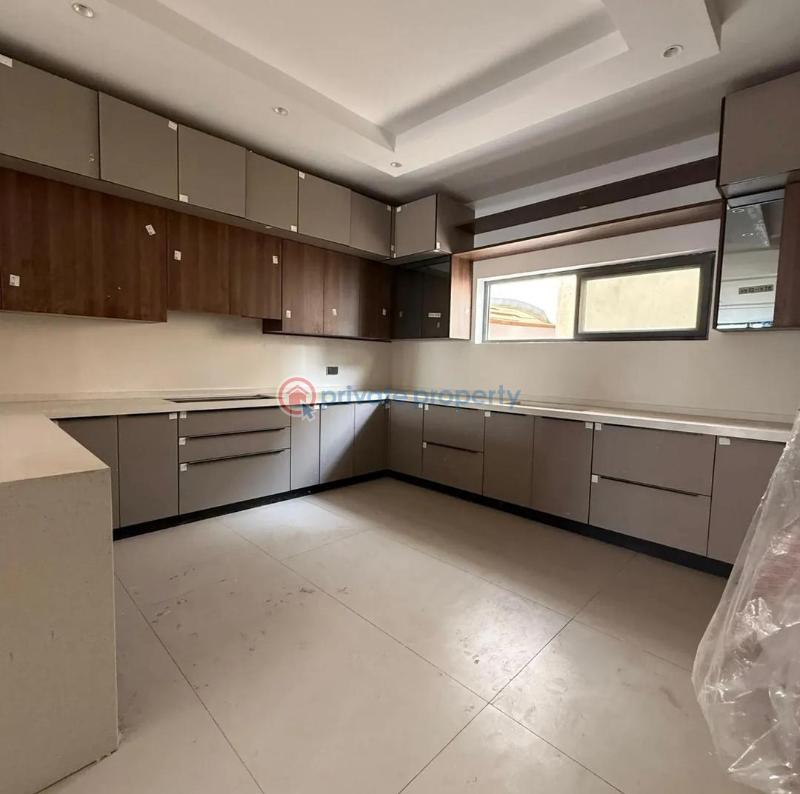5 bedroom House For Sale Close To British Int. Sm School East Legon Hills Accra - 5