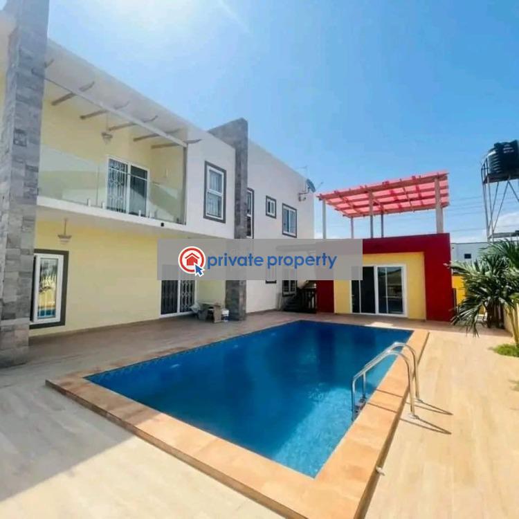 6 bedroom House For Sale Spintex Accra - 2