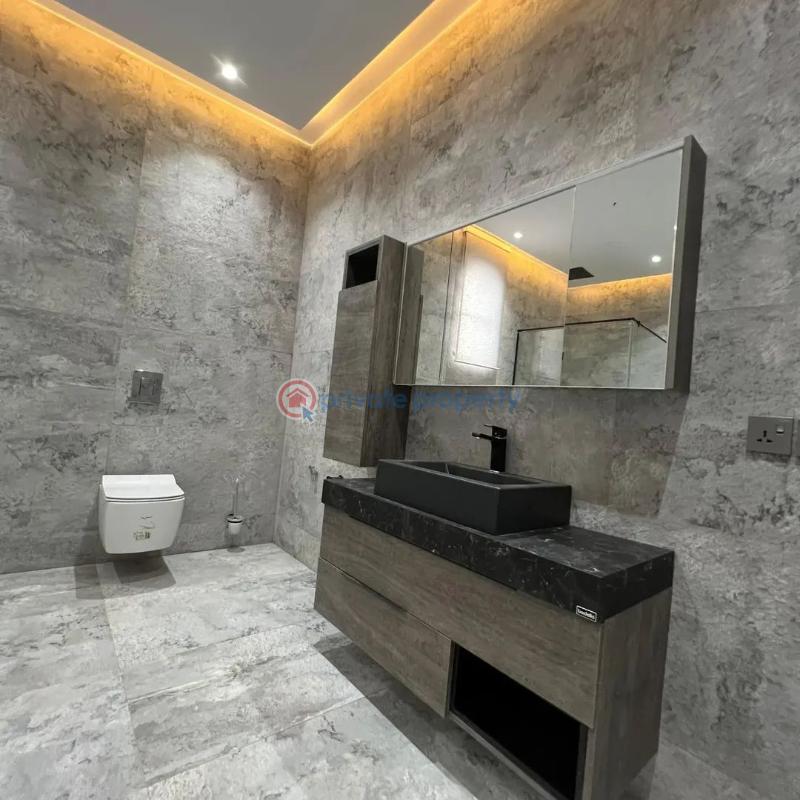 5 bedroom House For Sale British Int. School East Legon Hills Accra - 12