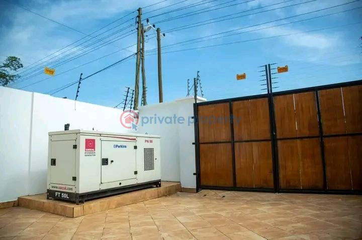 4 bedroom Townhouse For Rent East Legon Accra - 10