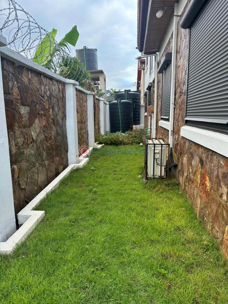 7 bedroom House For Rent East Legon Accra - 6