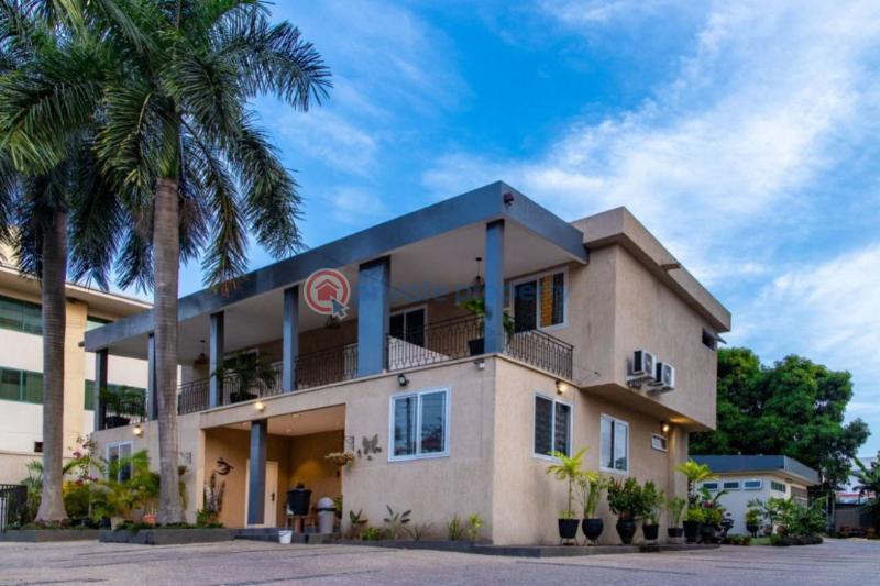 4 bedroom Townhouse For Rent North Ridge Accra - 0