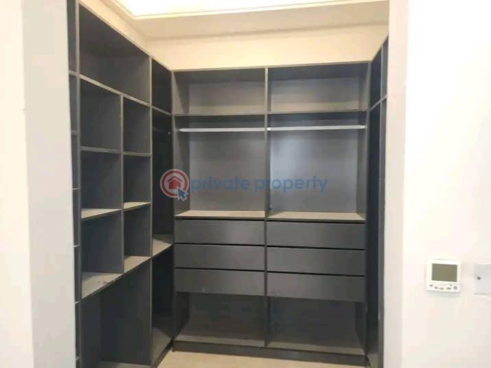 4 bedroom Townhouse For Rent East Airport Airport Residential Area Accra - 8