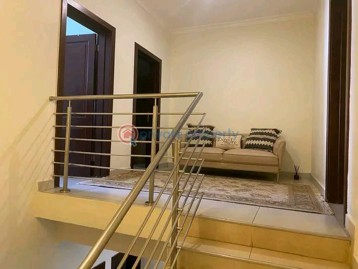 4 bedroom Townhouse For Rent North Ridge Accra - 4