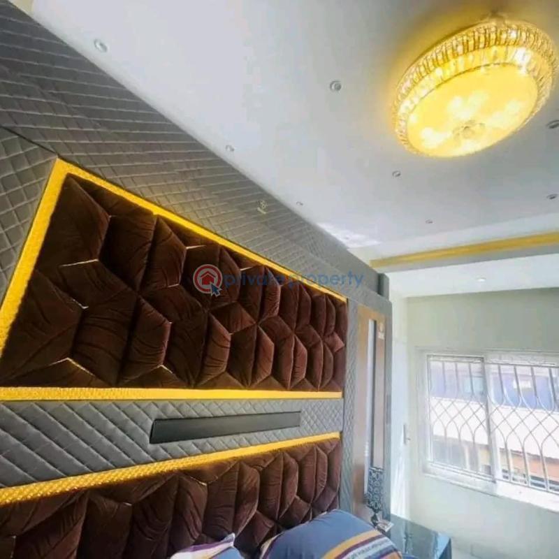 6 bedroom House For Sale Com 18 Comm 18 Spintex Accra - 9