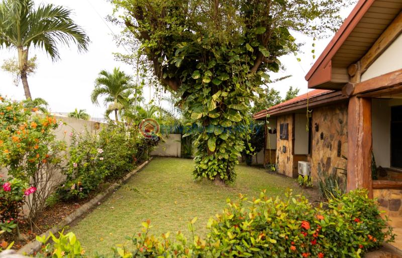 4 bedroom House For Rent Spintex Road Accra - 1