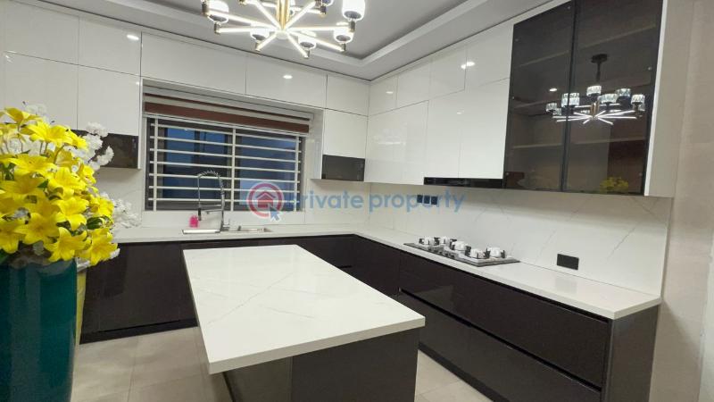 4 bedroom House For Rent Abelemkpe Accra - 12