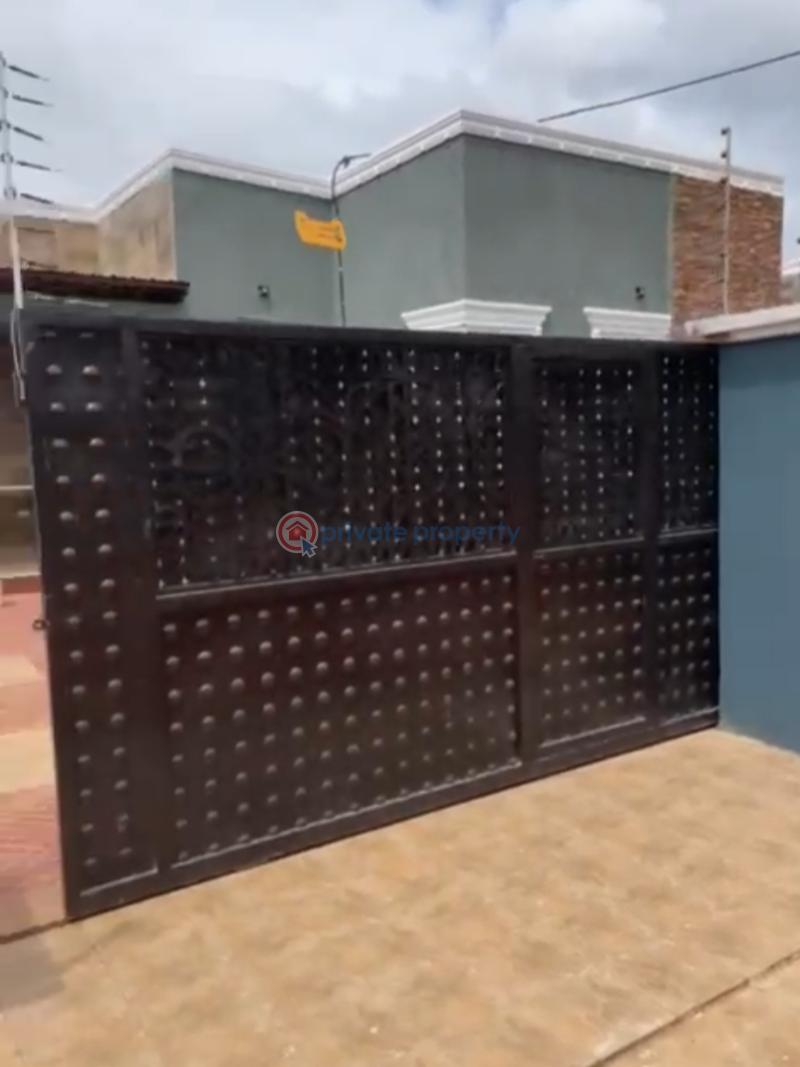 3 bedroom Mini Flat For Sale +/ 300m From Oyarifa Ghana Flag Supermarket Oyarifa La Nkwantanang Madina Municipal Accra - 7