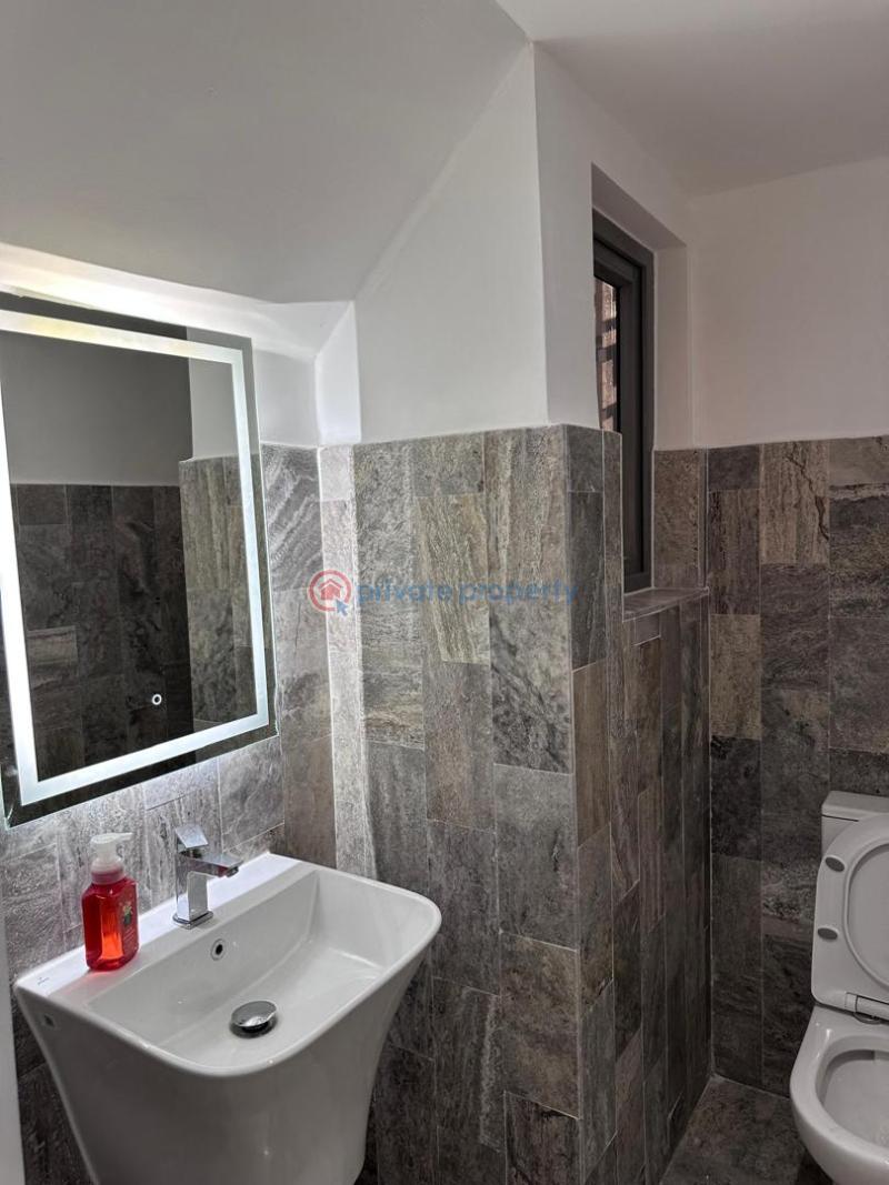 4 bedroom Townhouse For Rent Accra Ghana Cantonments  - 11