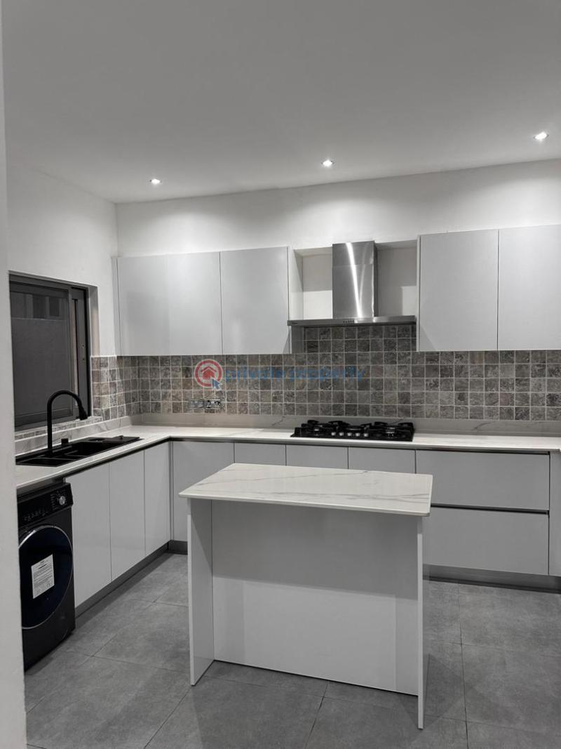 4 bedroom Townhouse For Rent Accra Ghana Cantonments  - 13