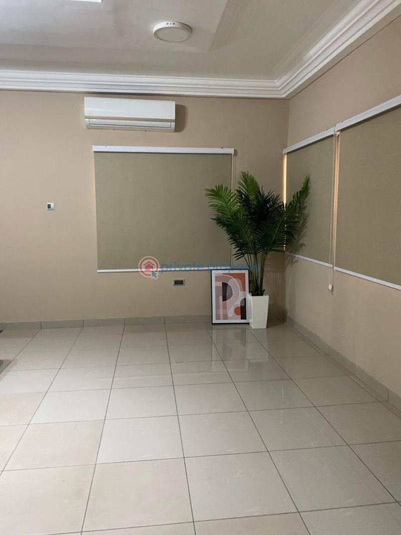 4 bedroom Townhouse For Rent Accra Ghana. Cantonments  - 11