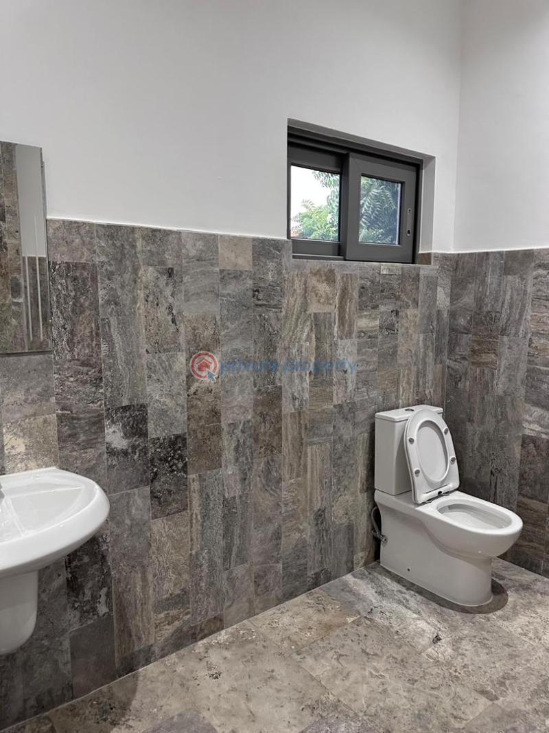 4 bedroom Townhouse For Rent Accra Ghana Cantonments  - 7