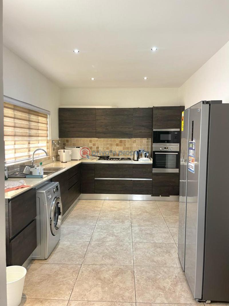 3 bedroom Townhouse For Rent Airport Residential Area Accra - 7