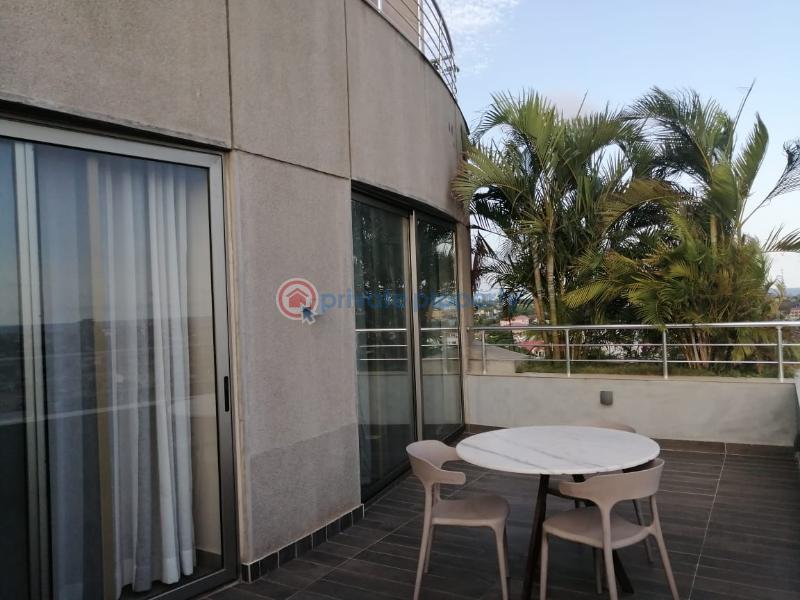2 bedroom Apartment For Rent Off The Oxford Street Osu Accra - 4