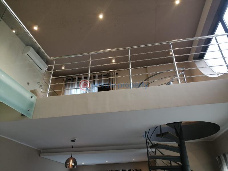 2 bedroom Apartment For Rent Off The Oxford Street Osu Accra - 1